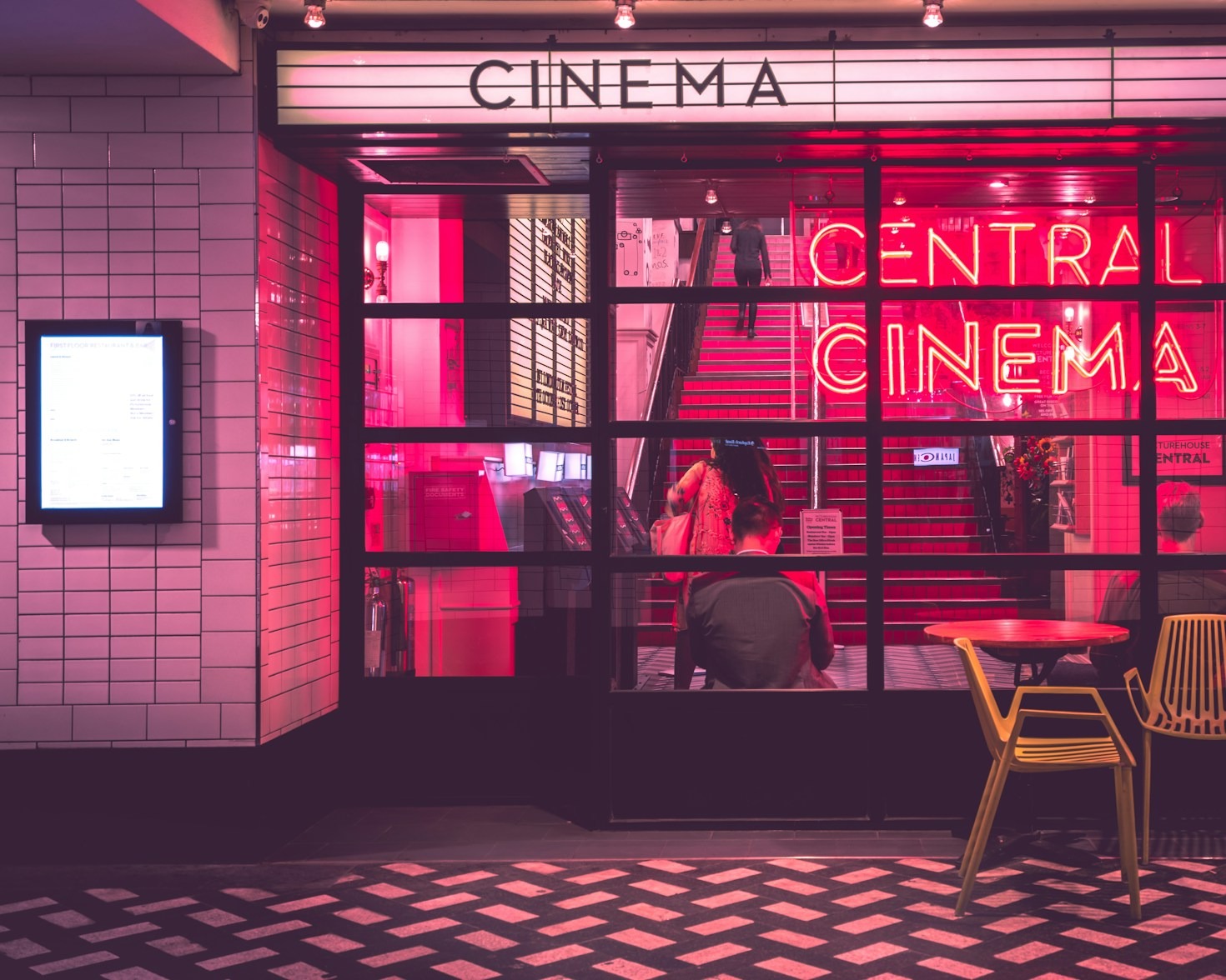 The 17 Commandments of Screenwriting